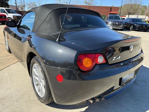 Used 2003 BMW Z4 2.5i image 6