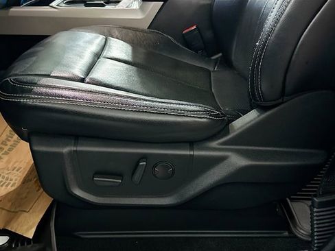 Used 2020 Ford F250 Lariat w/ Lariat Ultimate Package image 20