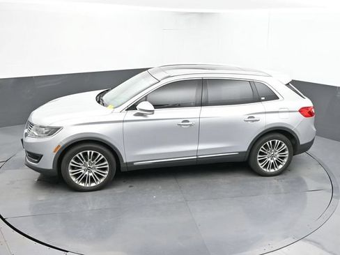 Used 2018 Lincoln MKX Reserve w/ Lincoln MKX Climate Package AWD/4WD image 17