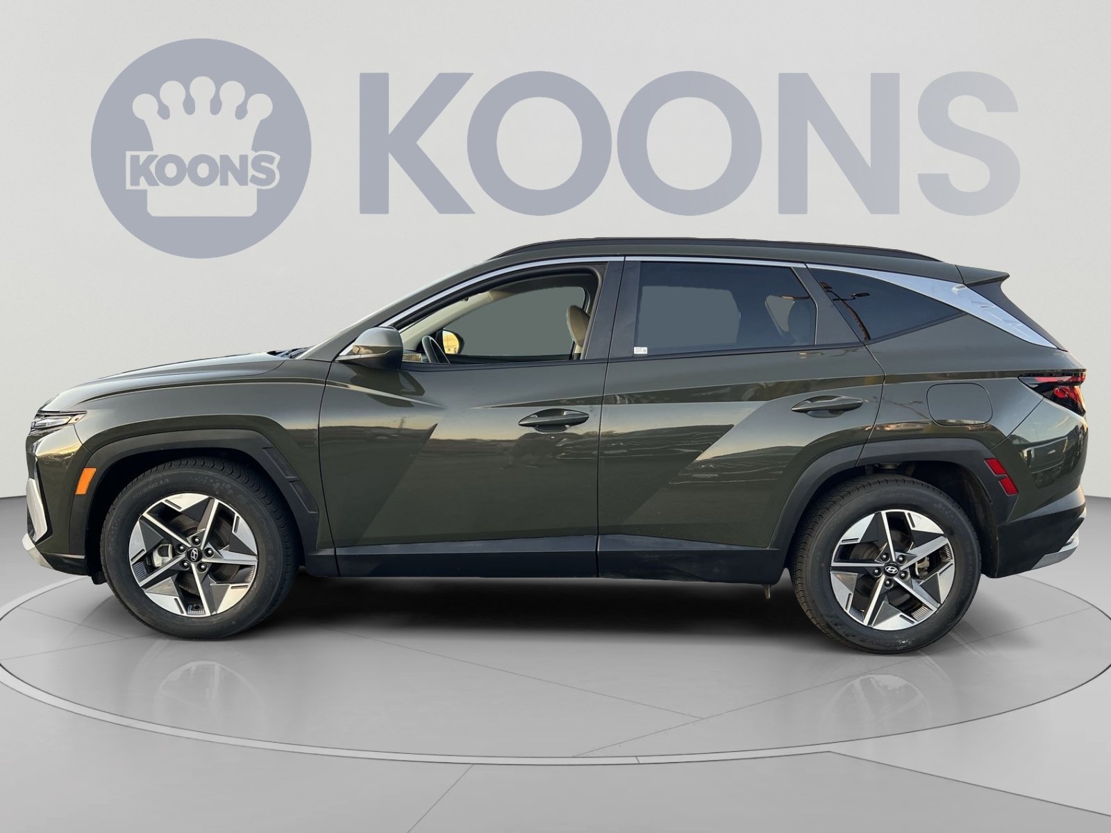 Used 2025 Hyundai Tucson SEL FWD image 2