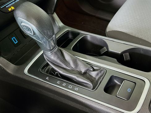 Used 2018 Ford Escape SE w/ Ford Safe & Smart Package image 24