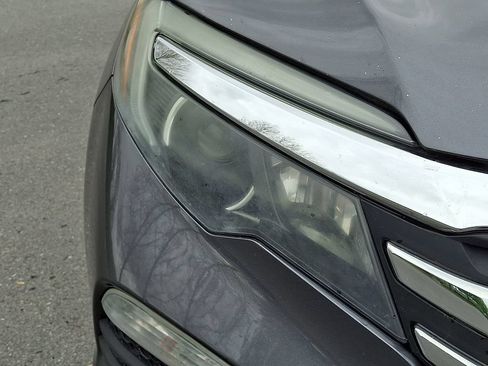 Used 2016 Honda Pilot EX-L image 11