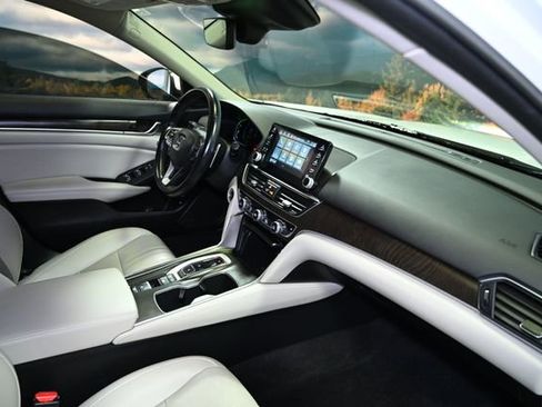 Used 2020 Honda Accord EX-L image 47