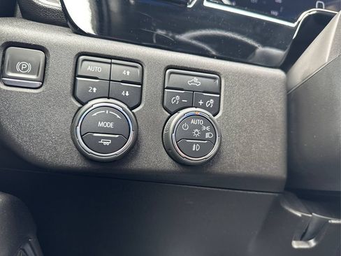 Used 2024 Chevrolet Silverado 1500 RST w/ Max Trailering Package AWD/4WD image 14