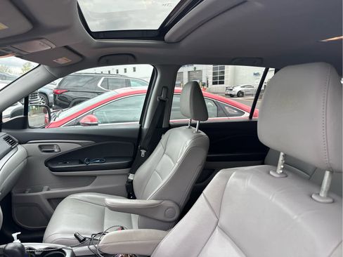Used 2017 Honda Pilot EX-L image 11