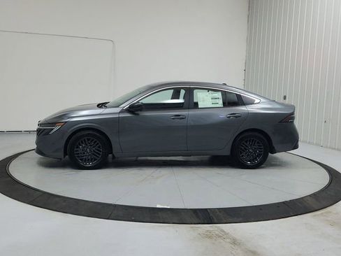 New 2026 Nissan Sentra SV w/ Floor Mat Package FWD image 4