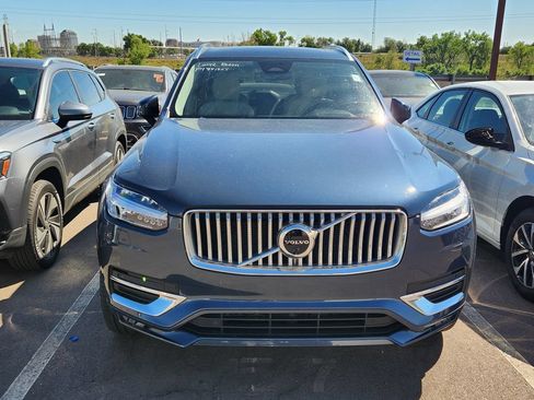 Used 2023 Volvo XC90 B6 Plus w/ Protection Package Premier AWD/4WD image 3