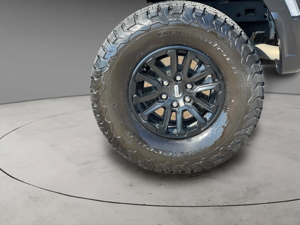 Used 2025 Ford F150 Raptor AWD/4WD image 9