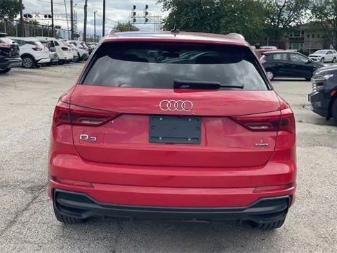 Used 2022 Audi Q3 2.0T Premium Plus image 6