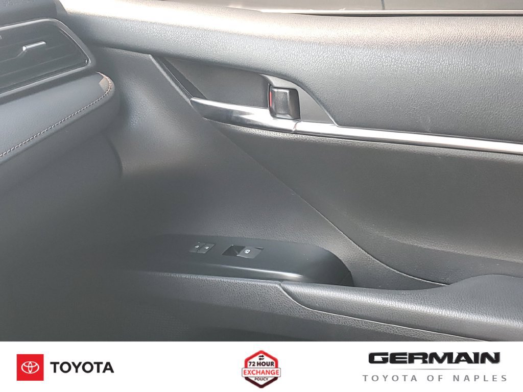 Used 2020 Toyota Camry LE FWD image 28