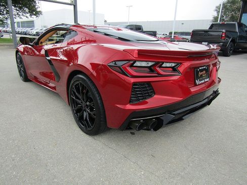 Used 2023 Chevrolet Corvette Stingray Premium Cpe w/ Z51 Performance Package RWD image 7