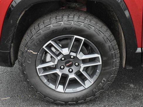 New 2026 GMC Terrain AT4 w/ LPO, Floor Liner Package image 11