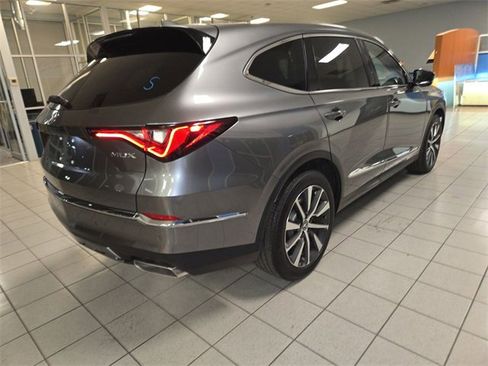 Certified 2025 Acura MDX w/ Technology Package image 8