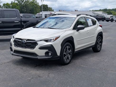 Used 2024 Subaru Crosstrek 2.0i Premium AWD/4WD image 3