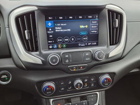 Certified 2022 GMC Terrain SLE w/ Driver Convenience Package image 26