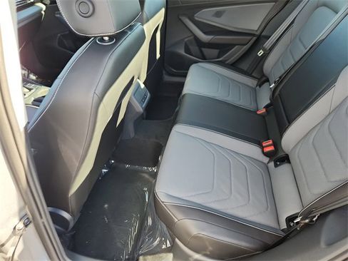 New 2026 Volkswagen Jetta SEL image 8