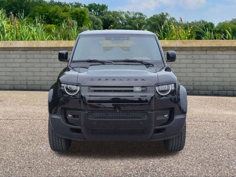 New 2026 Land Rover Defender 110 S AWD/4WD image 2