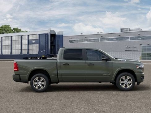 New 2026 RAM 1500 Big Horn AWD/4WD image 12