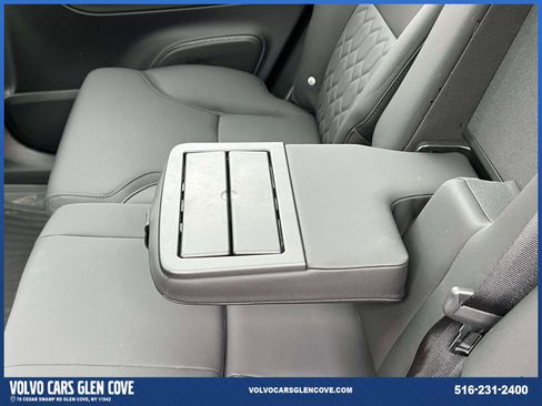 Used 2026 Volvo XC90 B5 Plus w/ Protection Package image 10