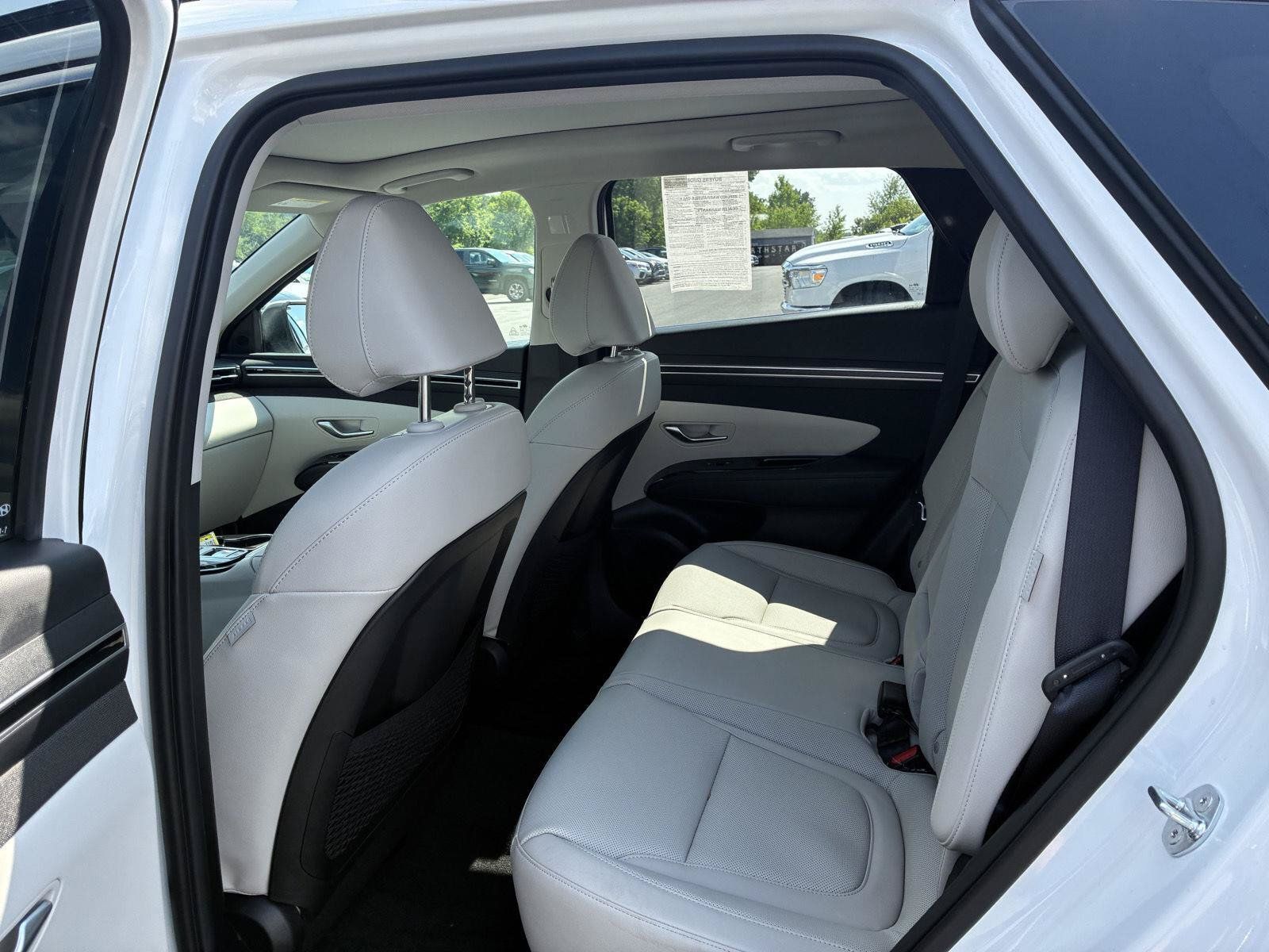 New 2024 Hyundai Tucson Limited AWD/4WD image 18