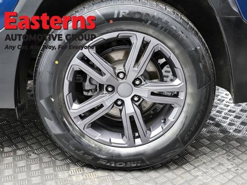 Used 2019 GMC Terrain SLE w/ Driver Convenience Package image 8