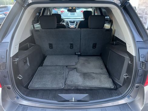Used 2010 Chevrolet Equinox LT w/ Vehicle Interface Package AWD/4WD image 11