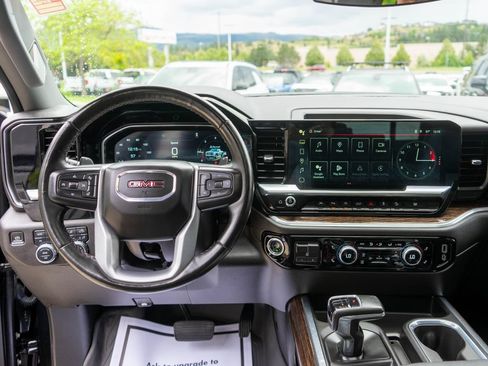 Used 2024 GMC Sierra 1500 Elevation w/ Elevation Premium Package AWD/4WD image 14