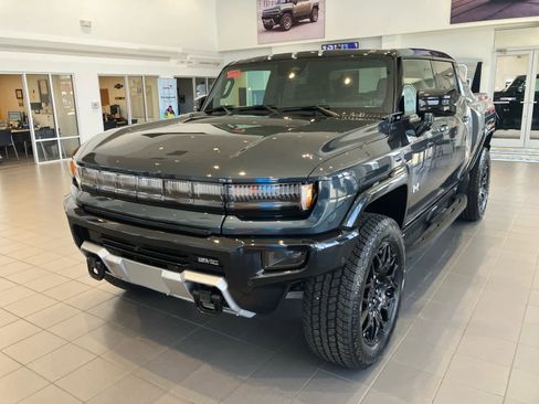 New 2026 GMC Hummer EV 4x4 Crew Cab image 6