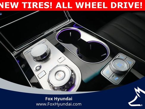 Used 2025 Genesis GV80 2.5T Standard image 17