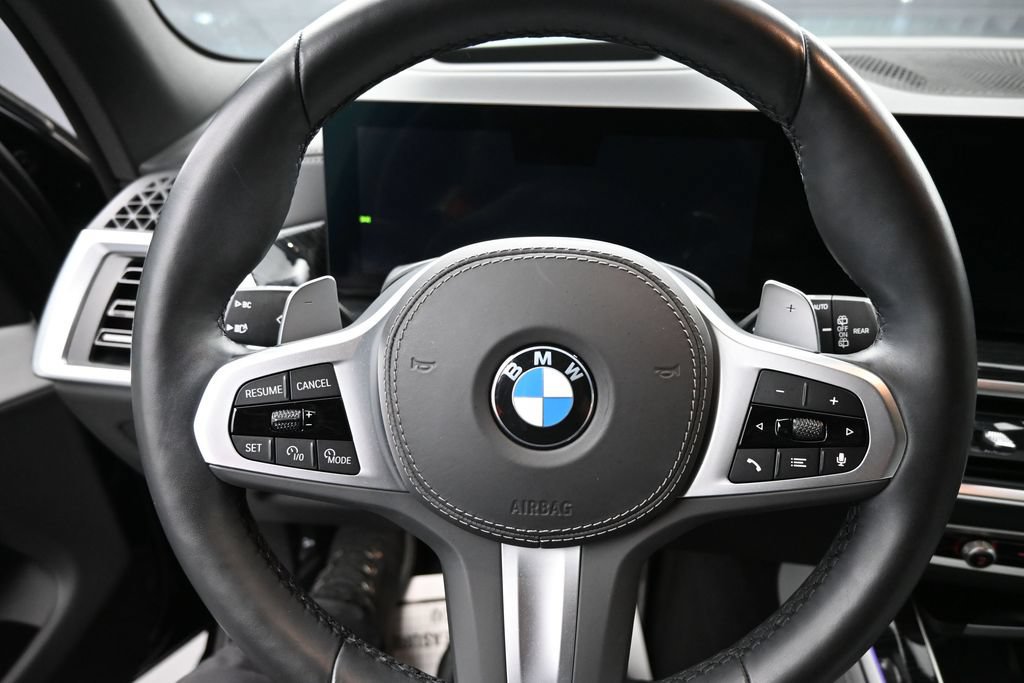 Used 2024 BMW X5 xDrive40i w/ Executive Package AWD/4WD image 14