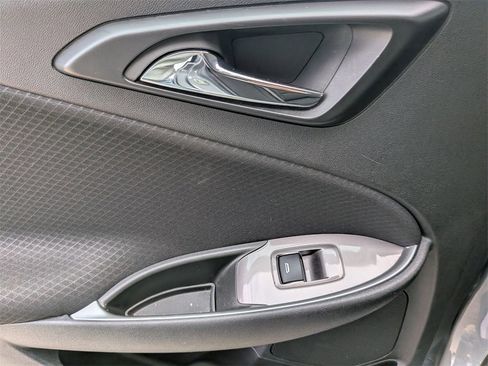 Used 2024 Chevrolet Malibu LT image 24