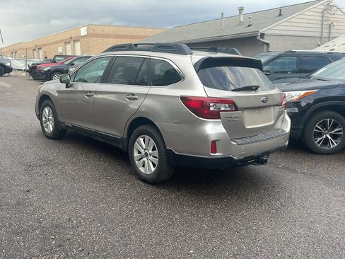 Used 2016 Subaru Outback 2.5i Premium AWD/4WD image 4