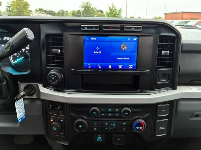 Used 2023 Ford F350 XLT w/ 360-Degree Camera Package AWD/4WD image 20