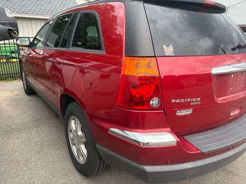 Used 2006 Chrysler Pacifica Touring w/ Comfort Convenience Group AWD/4WD image 4