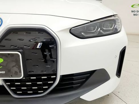 Used 2023 BMW i4 eDrive35 w/ Premium Package RWD image 25
