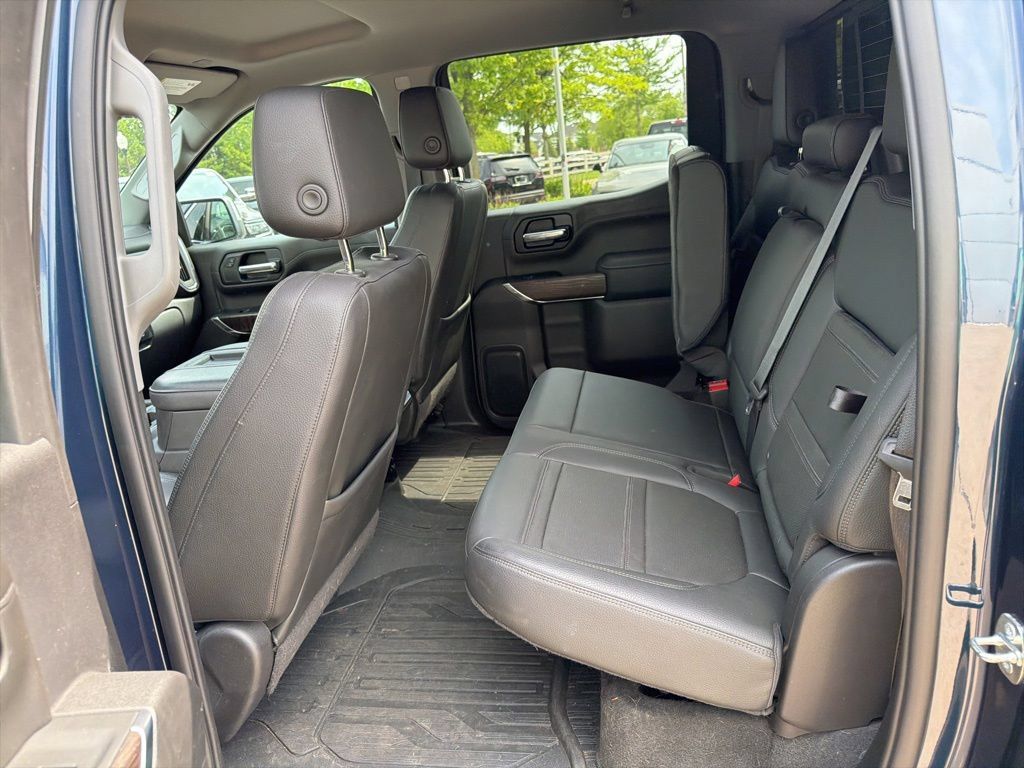 Used 2022 GMC Sierra 1500 Denali AWD/4WD image 12