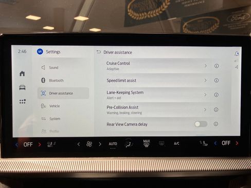 New 2025 Ford Explorer ST-Line w/ Premium Package image 31