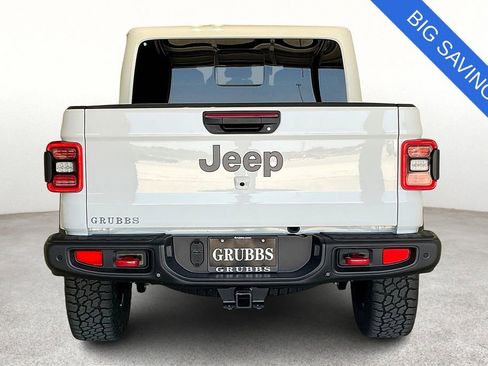 New 2025 Jeep Gladiator Rubicon image 5