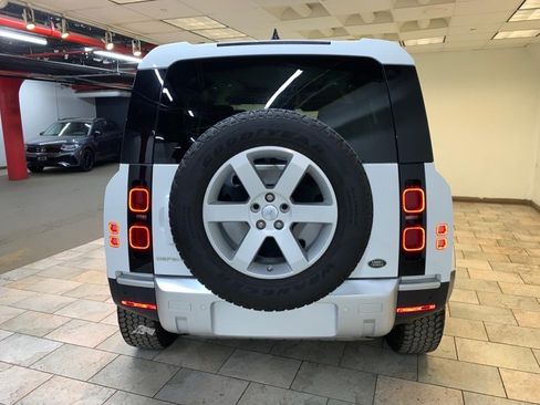 Used 2020 Land Rover Defender 110 S AWD/4WD image 7