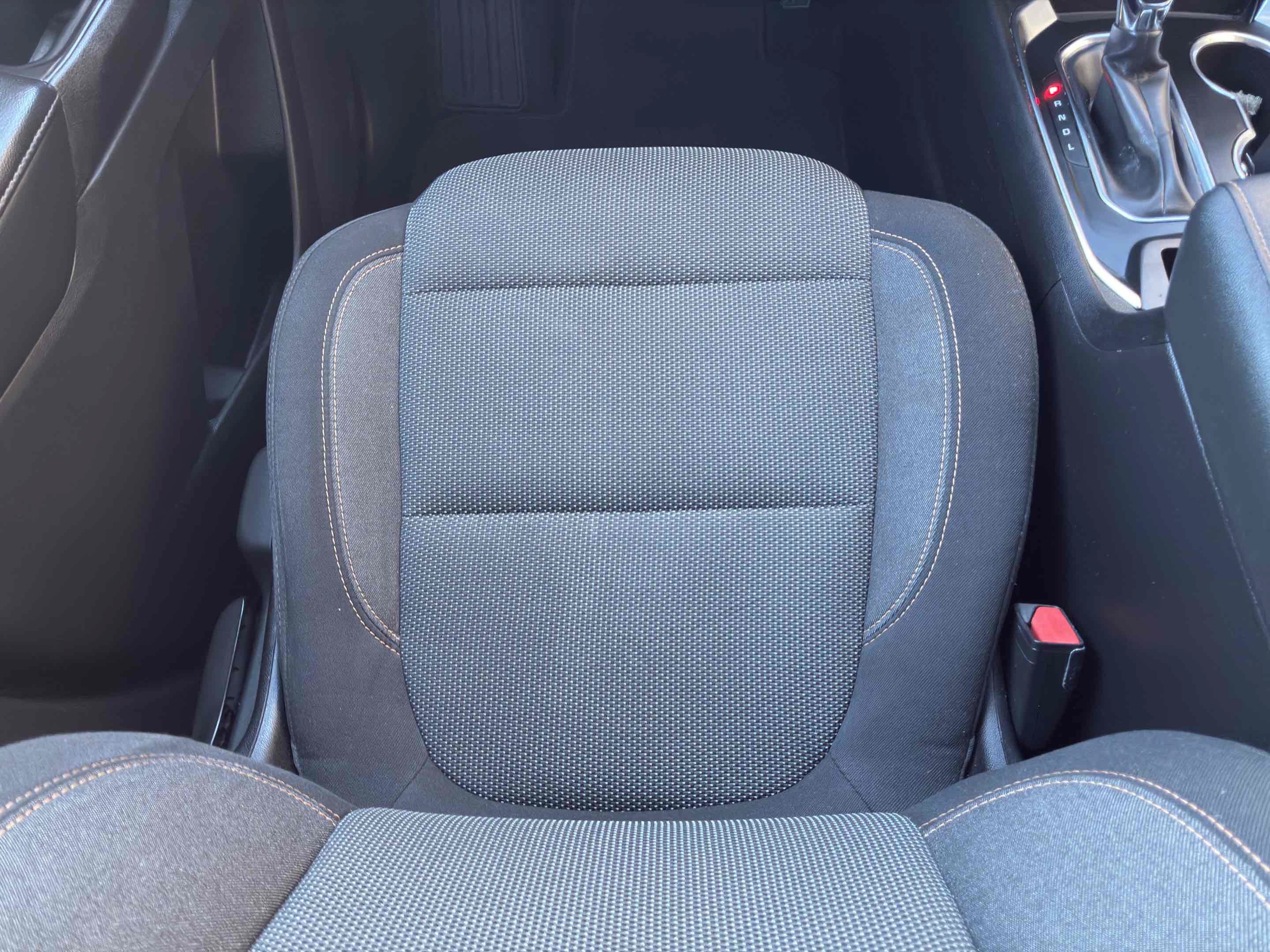 Used 2021 Chevrolet Traverse LS w/ LPO, Black Accent Package FWD image 40