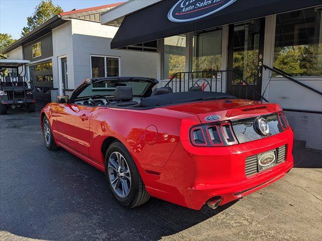 Used 2014 Ford Mustang Premium RWD image 2