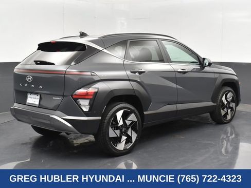 Used 2024 Hyundai Kona Limited AWD/4WD image 19