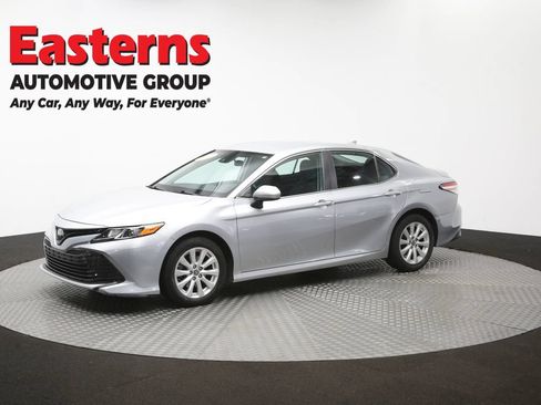 Used 2020 Toyota Camry LE FWD image 54