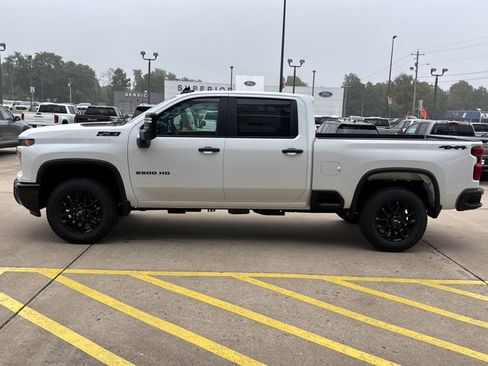 New 2026 Chevrolet Silverado 2500 Custom w/ Custom Value Package image 7