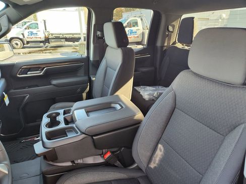 New 2026 Chevrolet Silverado 1500 RST image 13