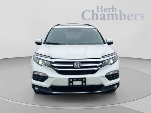 Used 2016 Honda Pilot Elite image 2