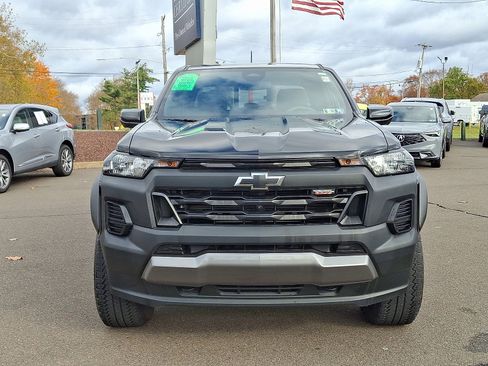 Used 2024 Chevrolet Colorado Trail Boss w/ Technology Package image 2