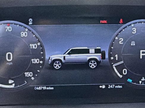 Certified 2023 Land Rover Defender 110 X-Dynamic SE AWD/4WD image 12