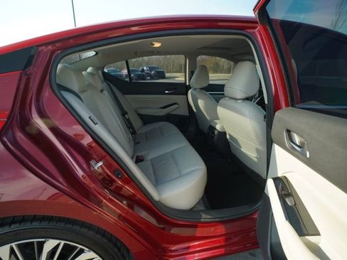 Used 2023 Nissan Altima 2.5 SL image 22