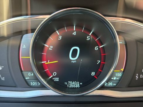 Used 2015 Volvo XC60 T5 Premier FWD image 30